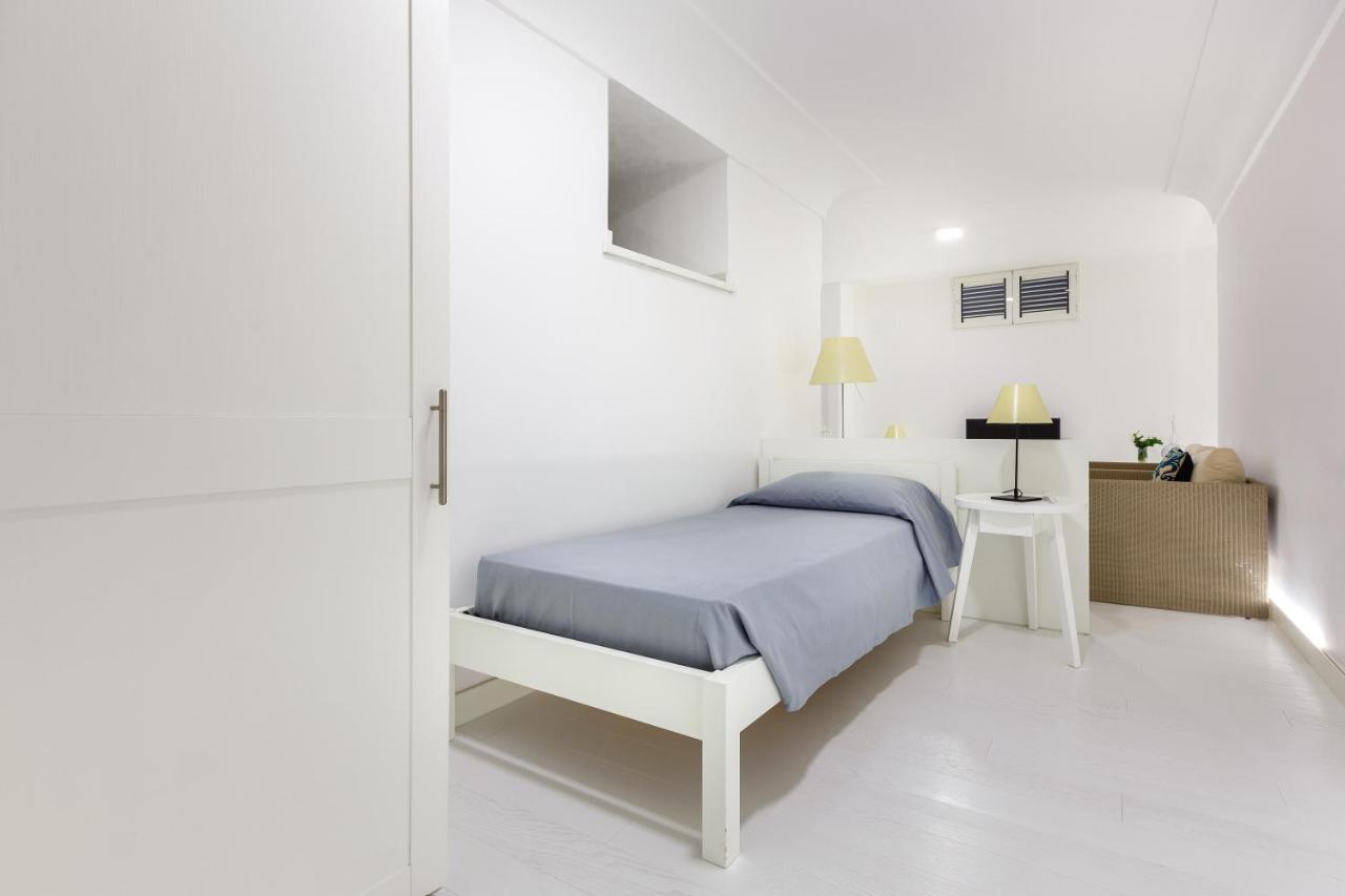 White Stylish Apartment 3 Vico Equense Extérieur photo