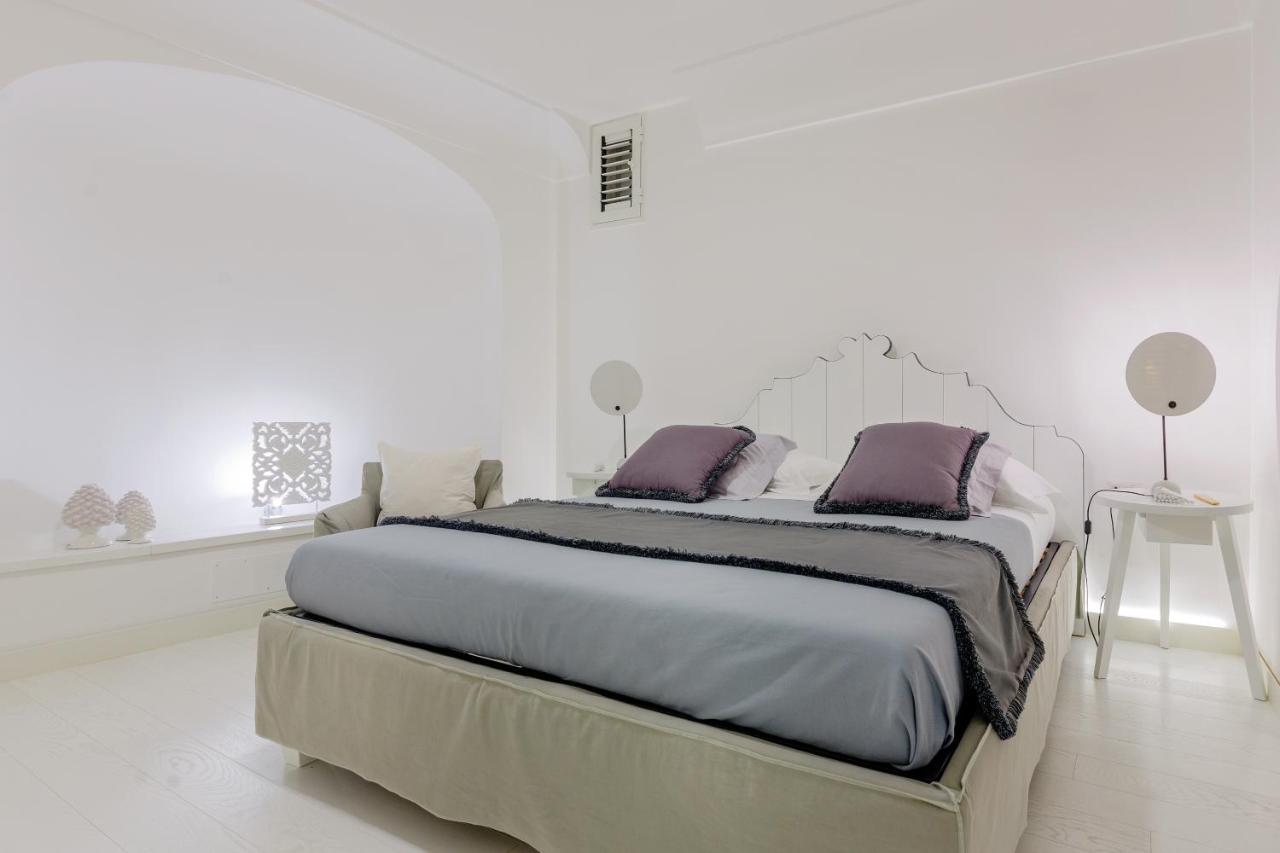 White Stylish Apartment 3 Vico Equense Extérieur photo